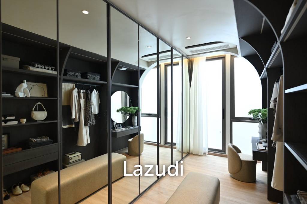 3 Bed 4 Bath Townhouse For Sale in CANVAS Rama 9
