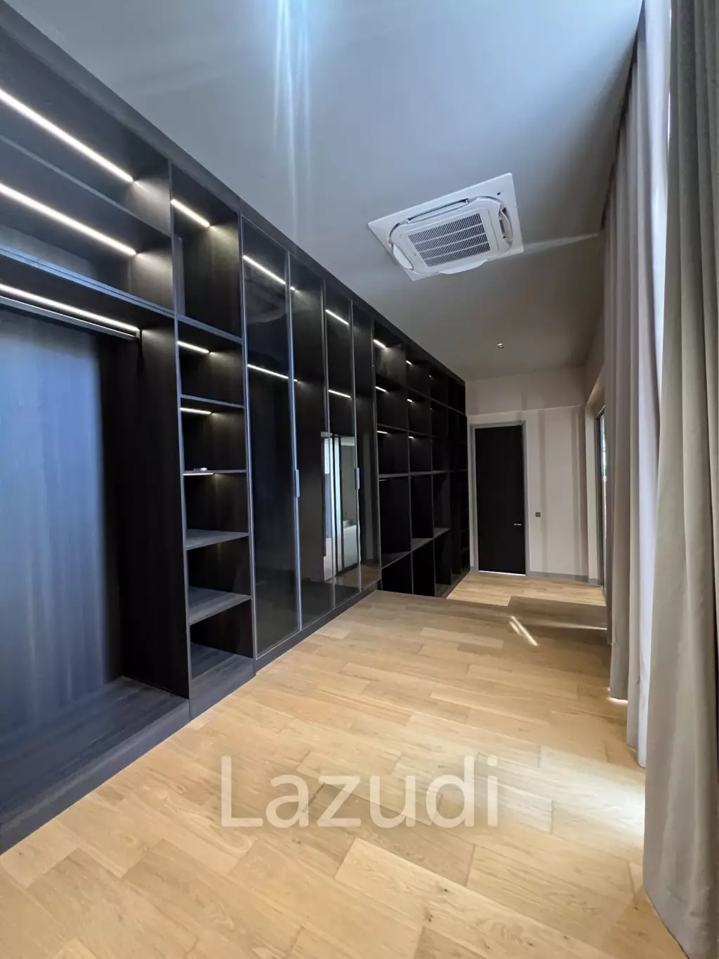 Riad Residence Sathorn-Rama IV 5 Bed 6 Bath Detached House