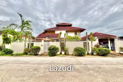 2-Storey 4-Bedroom House with Private Garden for Sale and Rent