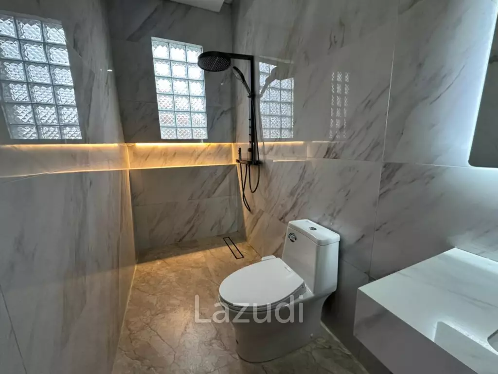 Villa for Sale in Jimbaran Modern 3 Bedroom Smart Villa Freehold