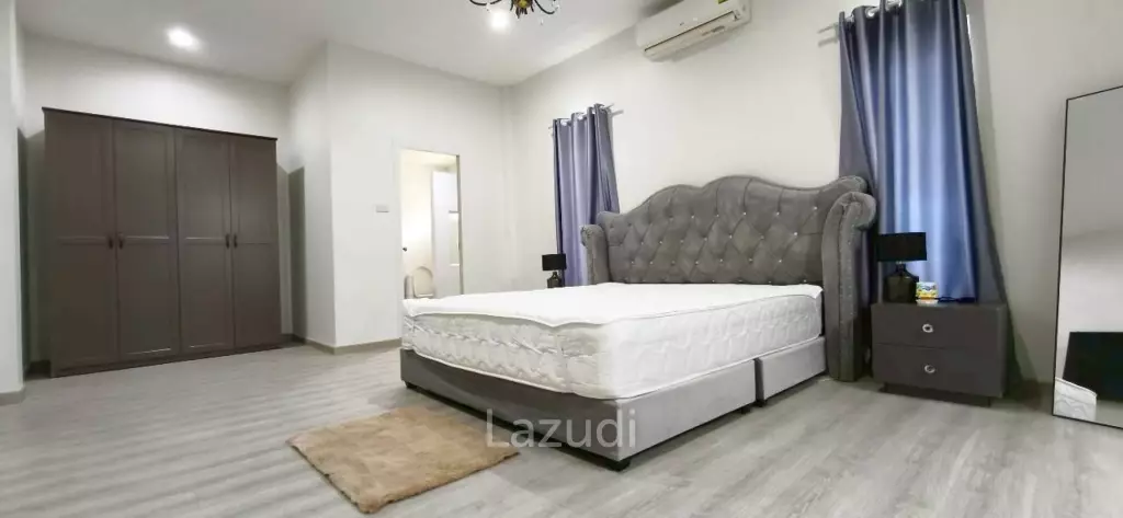 4 Bedroom 4 Bathroom 300 SQ.M. European Thai House