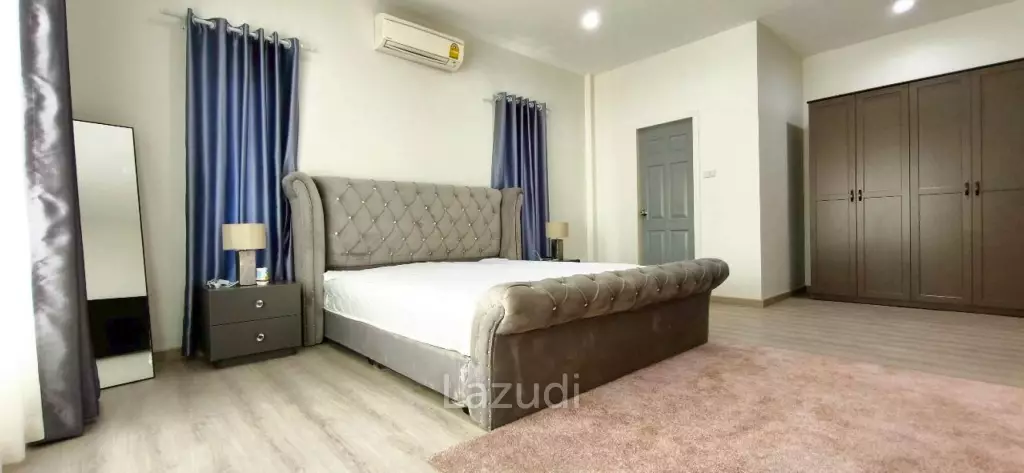 4 Bedroom 4 Bathroom 300 SQ.M. European Thai House