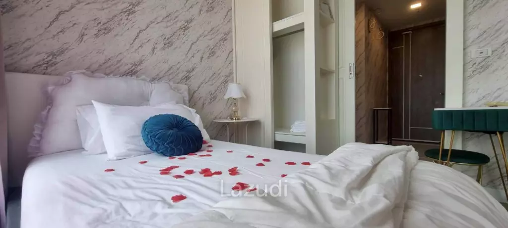 2 Beds 2 Baths 79 SQ.M. Del Mare Bangsaray Condominium