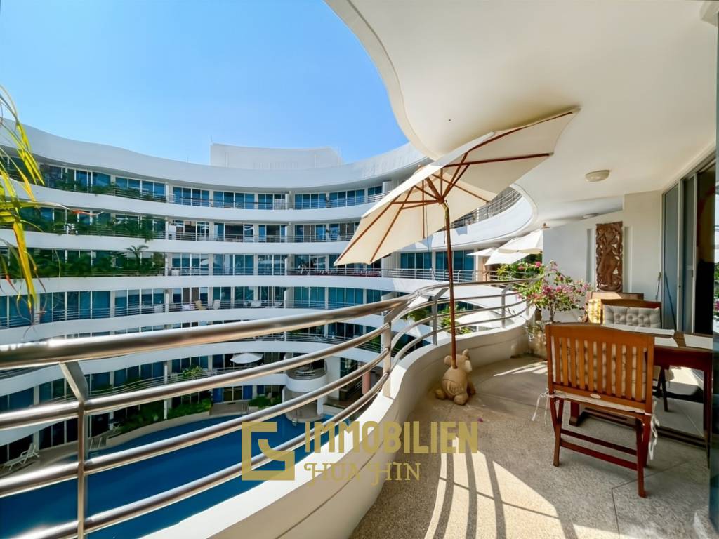 120 qm Wohnfläche / 2 Schlafzimmer + 2 Badezimmer / großer Balkon