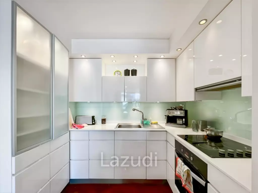 120 sqm Beachfront Condo at Baan Chai Talay Hua Hin with Large Balcony