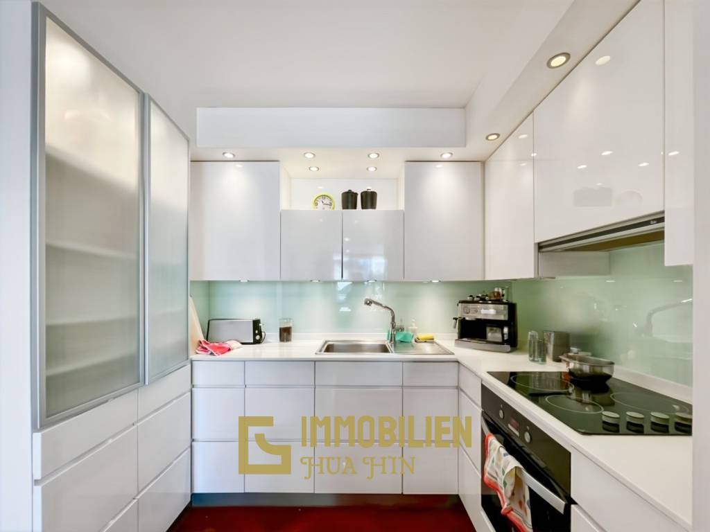 120 qm Wohnfläche / 2 Schlafzimmer + 2 Badezimmer / großer Balkon