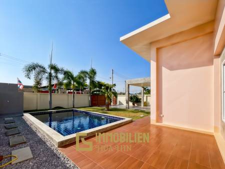 privater Pool / pflegeleichter Garten / 2 Schlafzimmer + 2 Badezimmer