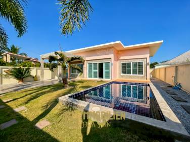 privater Pool / pflegeleichter Garten / 2 Schlafzimmer + 2 Badezimmer