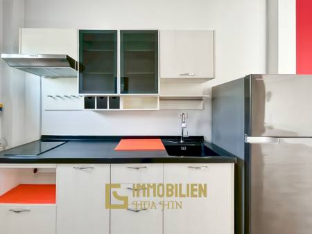 privater Pool / pflegeleichter Garten / 2 Schlafzimmer + 2 Badezimmer