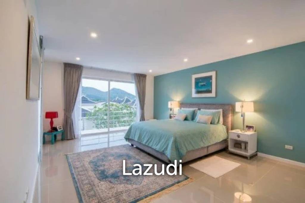 Best Quality & Luxury 2-Storey Pool Villa 4BR Near Town