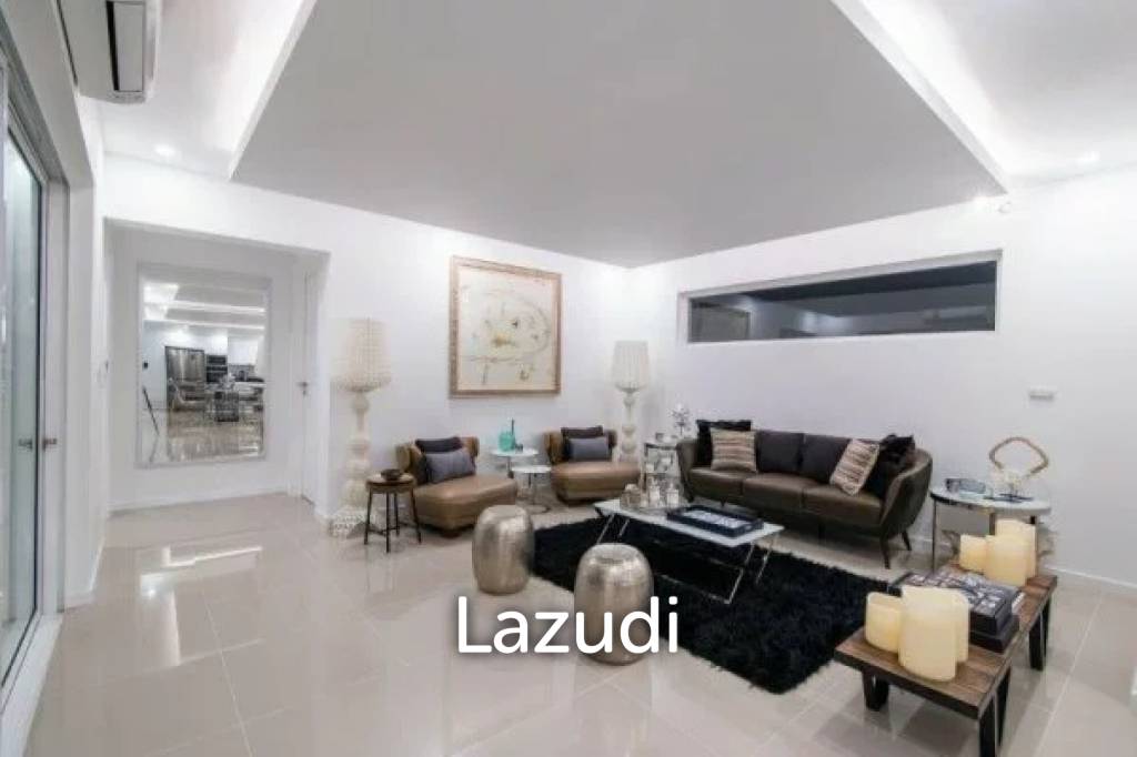 Best Quality & Luxury 2-Storey Pool Villa 4BR Near Town