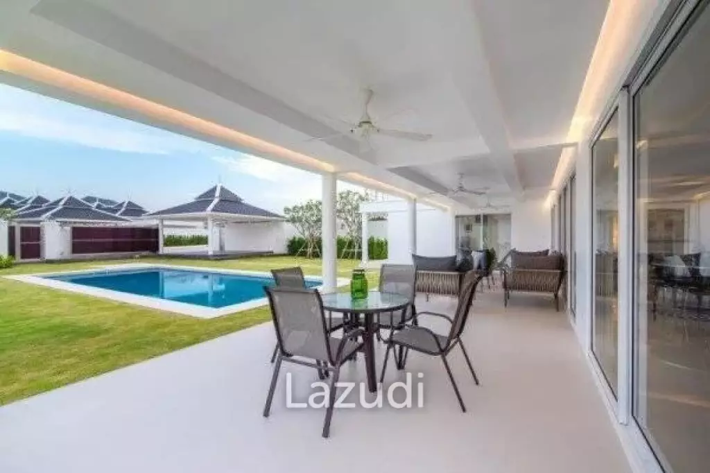 Best Quality & Luxury 2-Storey Pool Villa 4BR Near Town