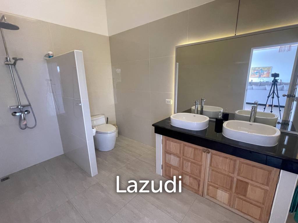 7,790 sq m plot of land / private fish pond / 420 sq m living and terrace space