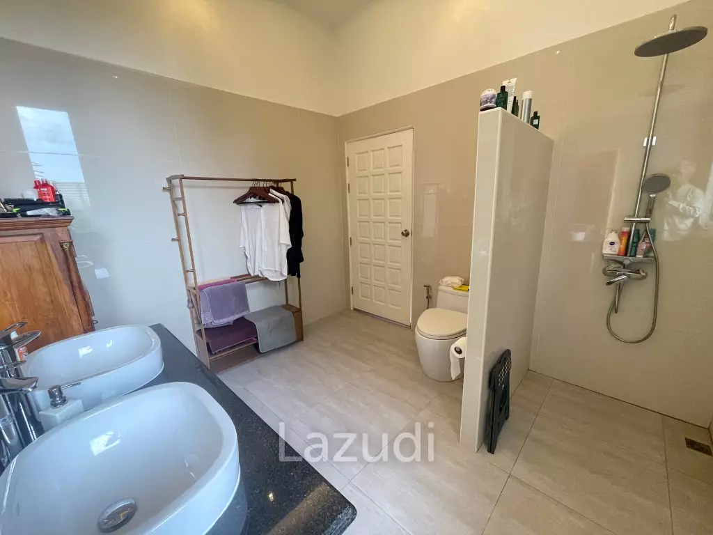 7,790 sq m plot of land / private fish pond / 420 sq m living and terrace space