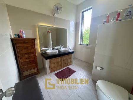 7.790 qm Grundstück / privater Fischeich / 420 qm Wohn- und Terrassenfläche