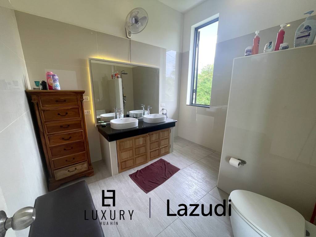 7,792 metro cuadrado 3 ` 4 Baño Villa de Venta