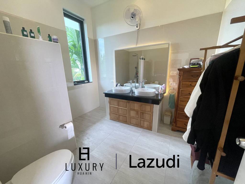 7,792 metro cuadrado 3 ` 4 Baño Villa de Venta