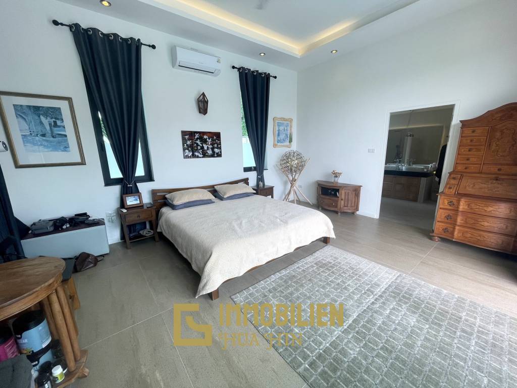 7.790 qm Grundstück / privater Fischeich / 420 qm Wohn- und Terrassenfläche