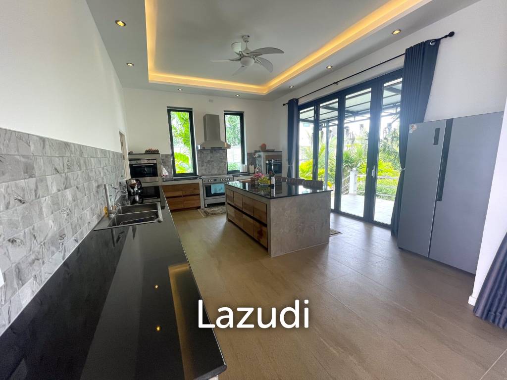 7,790 sq m plot of land / private fish pond / 420 sq m living and terrace space