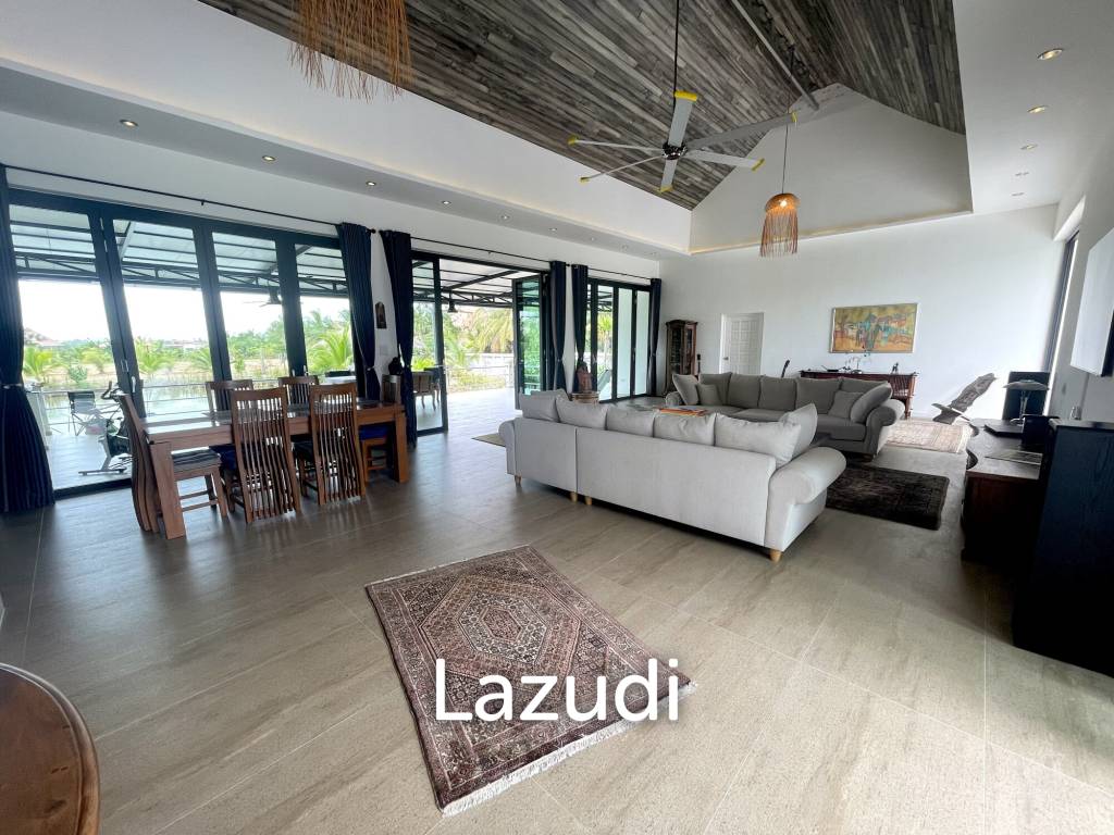 7,790 sq m plot of land / private fish pond / 420 sq m living and terrace space