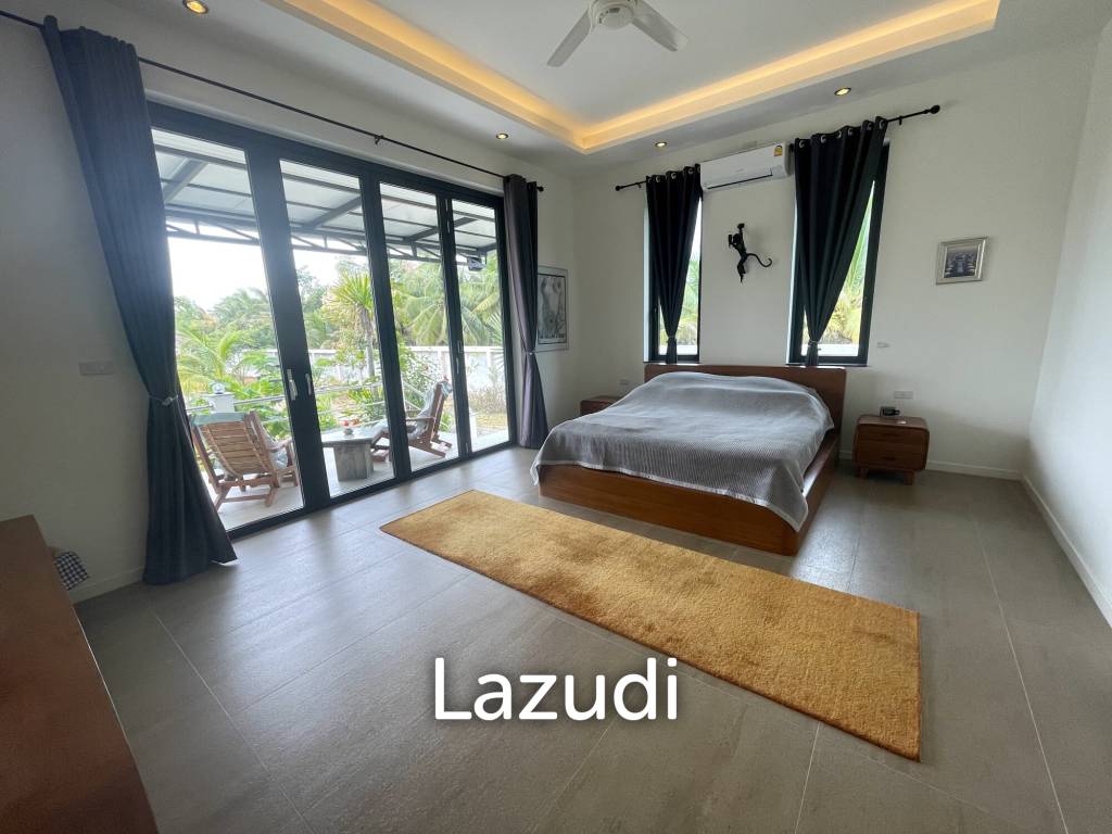 7,790 sq m plot of land / private fish pond / 420 sq m living and terrace space