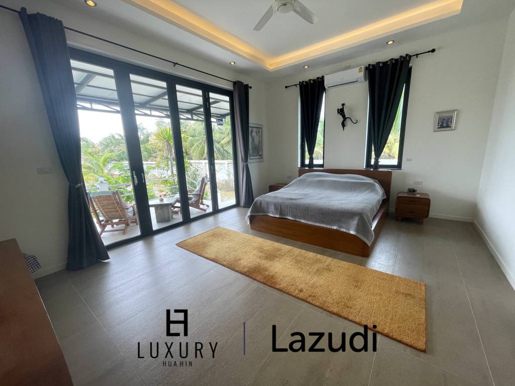 7,792 metro cuadrado 3 ` 4 Baño Villa de Venta