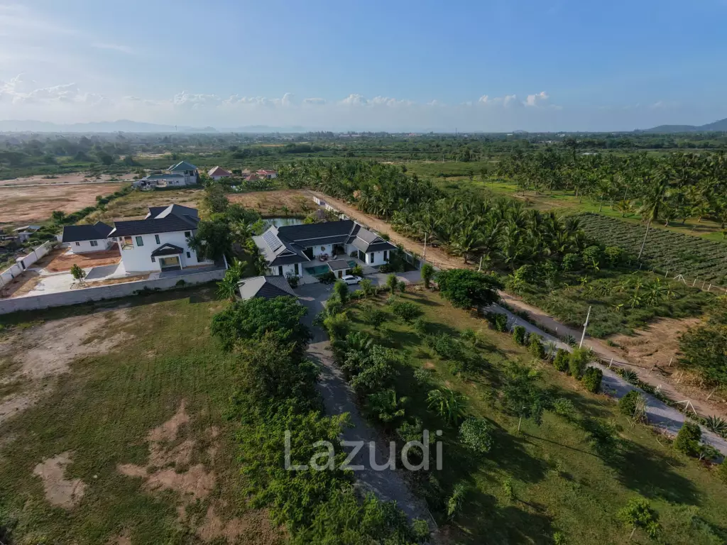 7,790 sq m plot of land / private fish pond / 420 sq m living and terrace space