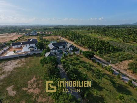 7.790 qm Grundstück / privater Fischeich / 420 qm Wohn- und Terrassenfläche