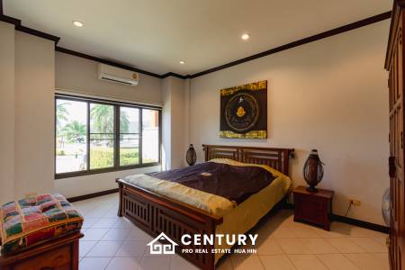 2 bed townhouse minutes from downtown