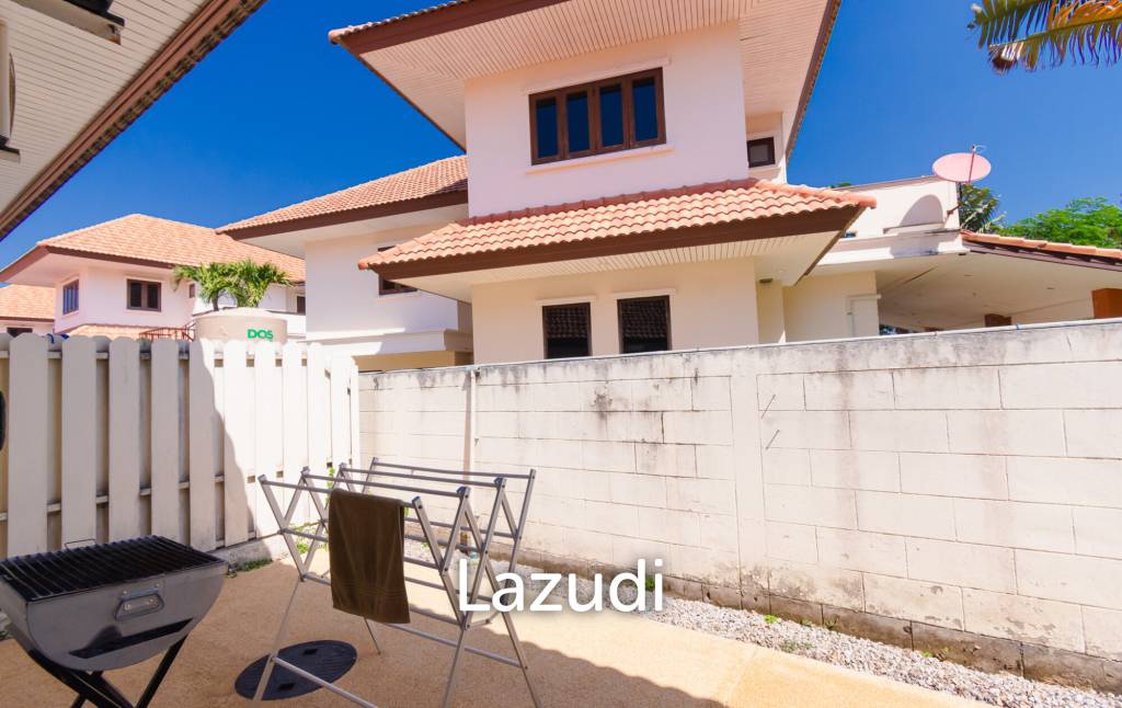 2 bed townhouse minutes from downtown