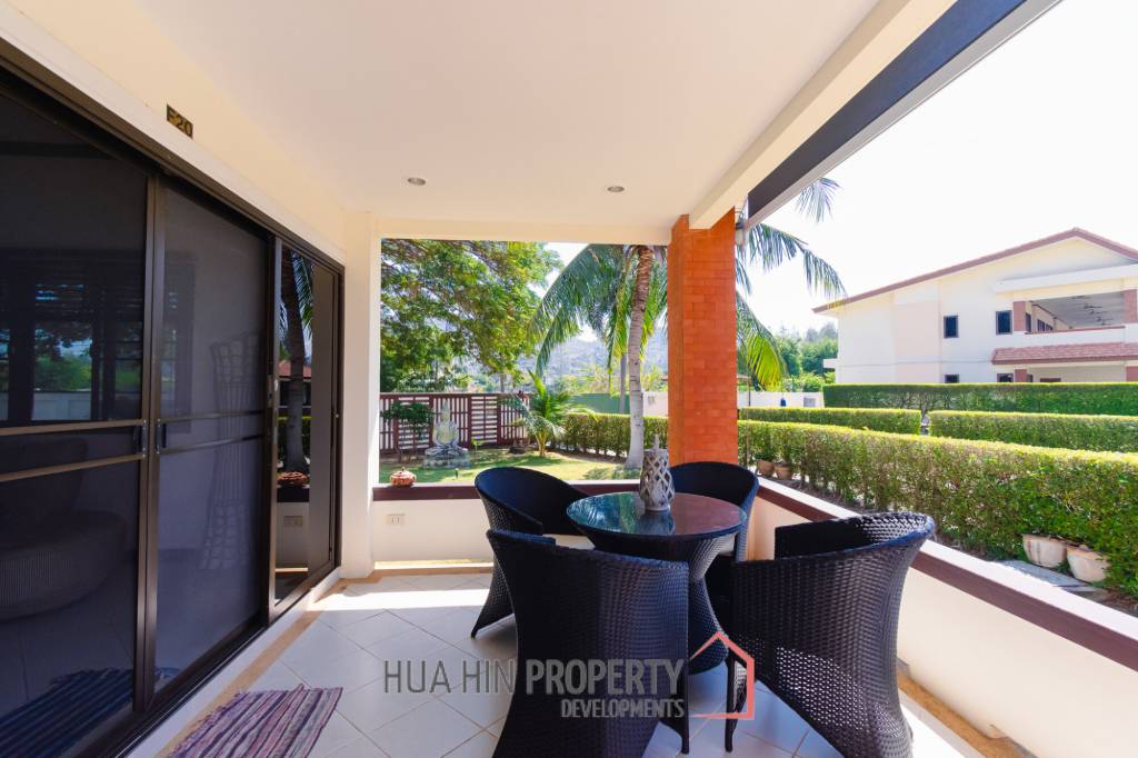 2 bed townhouse minutes from downtown