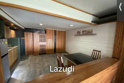 662 sqm 10 Bed Condo on 5th Floor at Baan Onnut Condominium Bang Chak