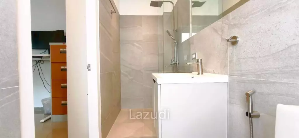 3 Bedroom 4 Bathroom 350 SQ.M. Riverside