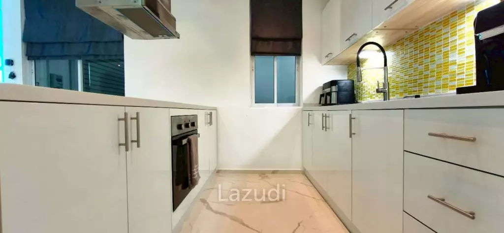 3 Bedroom 4 Bathroom 350 SQ.M. Riverside