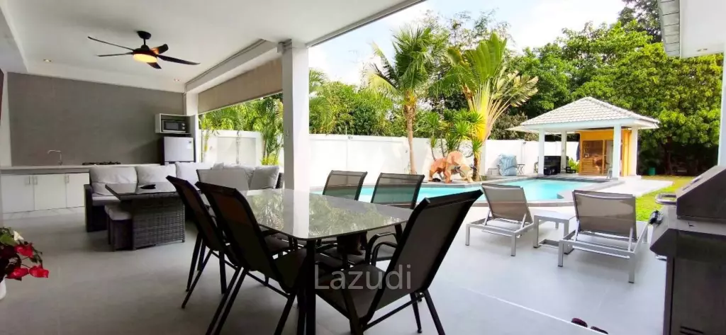 3 Bedroom 4 Bathroom 350 SQ.M. Riverside