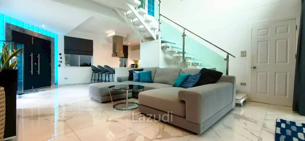 3 Bedroom 4 Bathroom 350 SQ.M. Riverside
