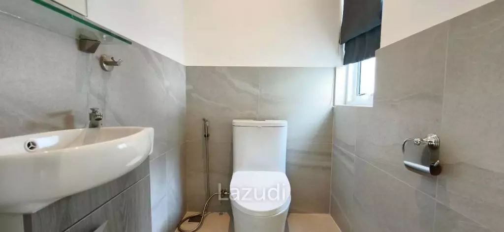 3 Bedroom 4 Bathroom 350 SQ.M. Riverside