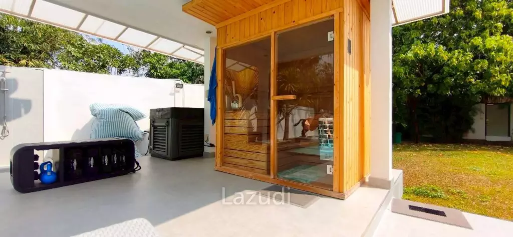 3 Bedroom 4 Bathroom 350 SQ.M. Riverside