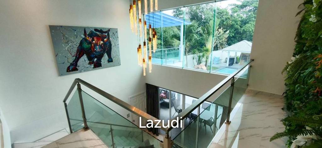 3 Bedroom 4 Bathroom 350 SQ.M. Riverside