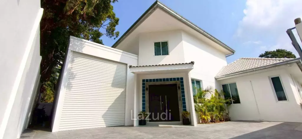 3 Bedroom 4 Bathroom 350 SQ.M. Riverside
