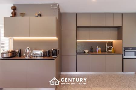 LUXURY MODERN POOL VILLA AT BLACK MOUNTAIN GOLF COURSE