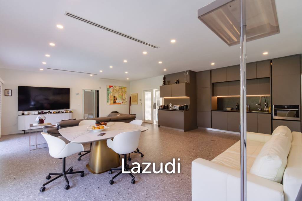 LUXURY MODERN POOL VILLA AT BLACK MOUNTAIN GOLF COURSE