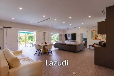 LUXURY MODERN POOL VILLA AT BLACK MOUNTAIN GOLF COURSE