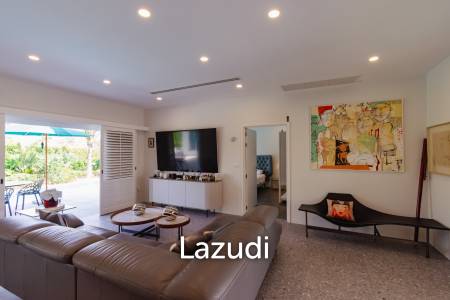 LUXURY MODERN POOL VILLA AT BLACK MOUNTAIN GOLF COURSE