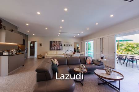 LUXURY MODERN POOL VILLA AT BLACK MOUNTAIN GOLF COURSE