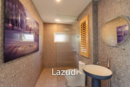 LUXURY MODERN POOL VILLA AT BLACK MOUNTAIN GOLF COURSE