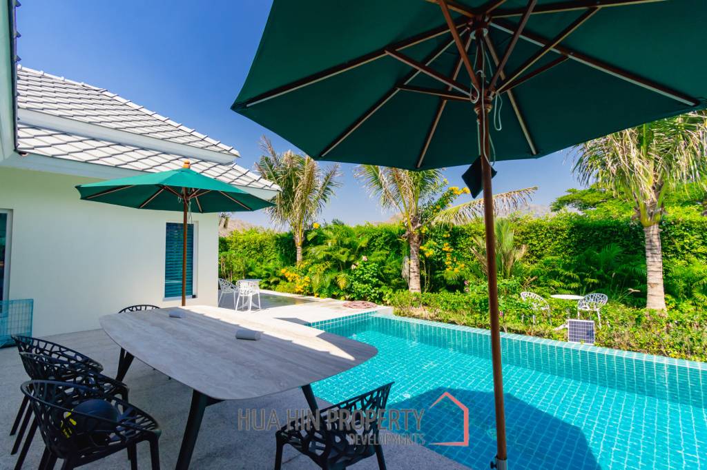 LUXURY MODERN POOL VILLA AT BLACK MOUNTAIN GOLF COURSE