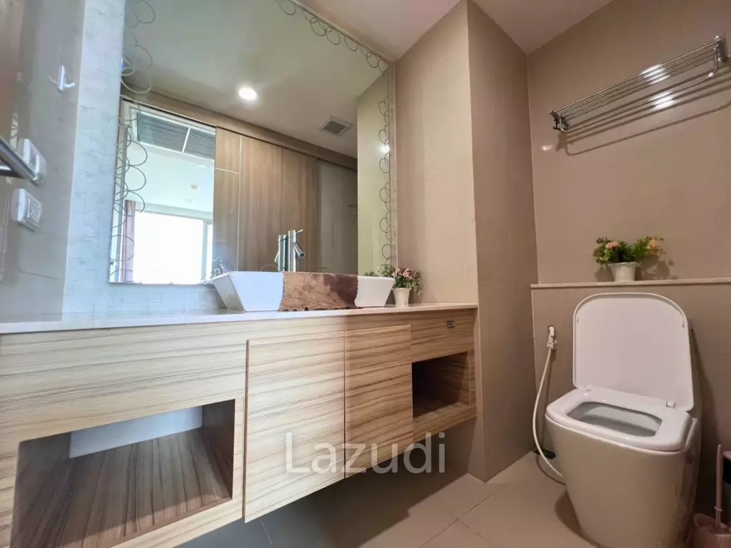 1 Bedroom 1 Bathroom 35 SQ.M. The Riviera Wongamat