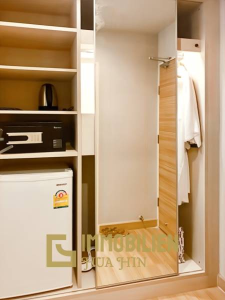 4. Stock / 25 qm / voll möbliert