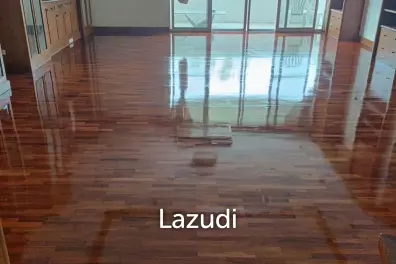 210 sqm condo on 9th floor at D.S. Tower 1 Sukhumvit 33, Khlong Tan Nuea Bangkok